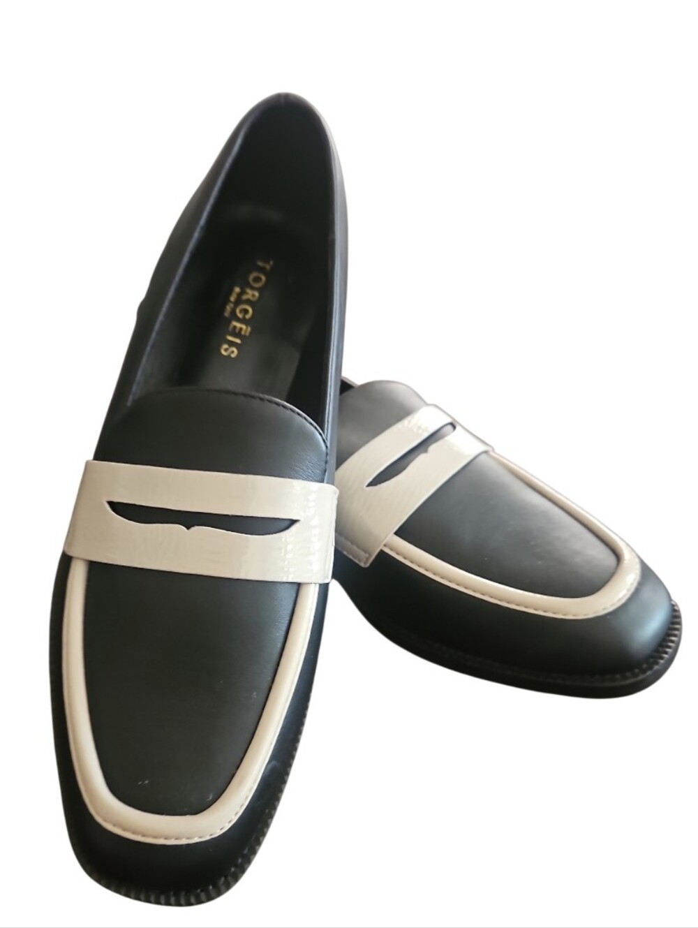 NEW! TORGEIS Teagan Black & Beige Leather Penny Loafers 8. - Picture 2 of 6